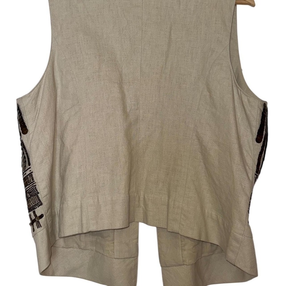Tan linen sequin vest with a western boho vibe #festivalvibes #cochella - Picture 2 of 4